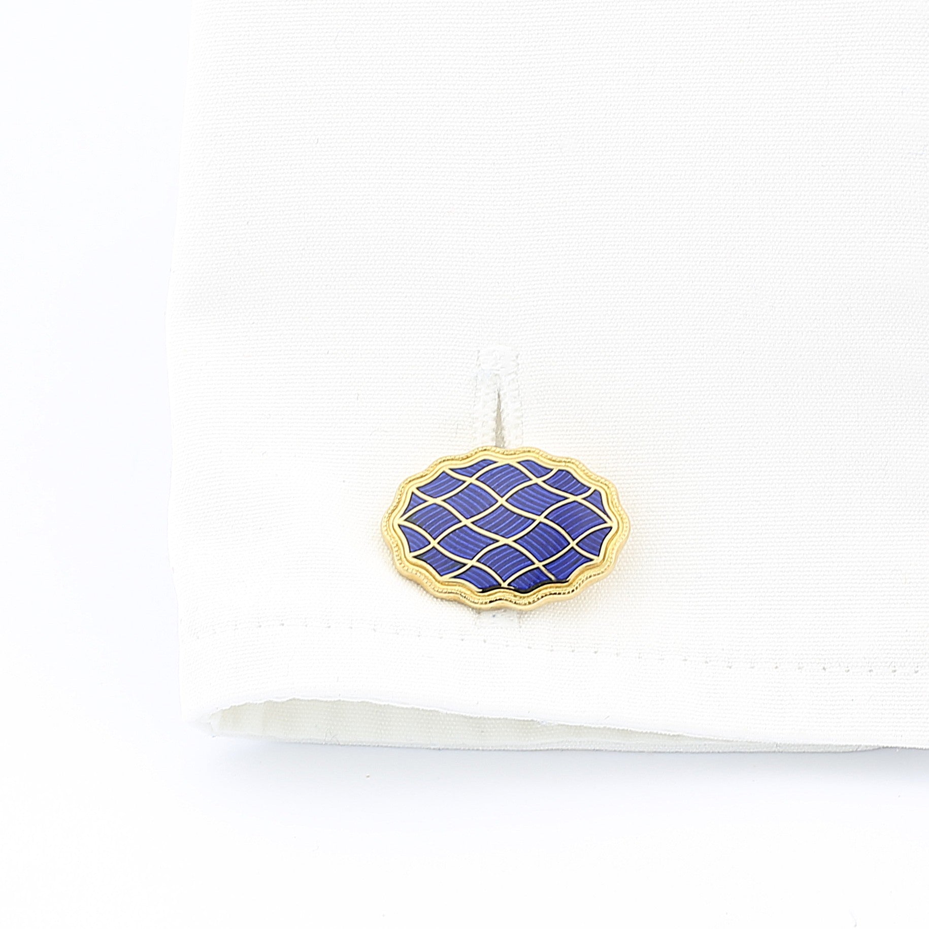 WAVY BLUE ENAMEL 18ct YELLOW GOLD CUFFLINKS - cuff