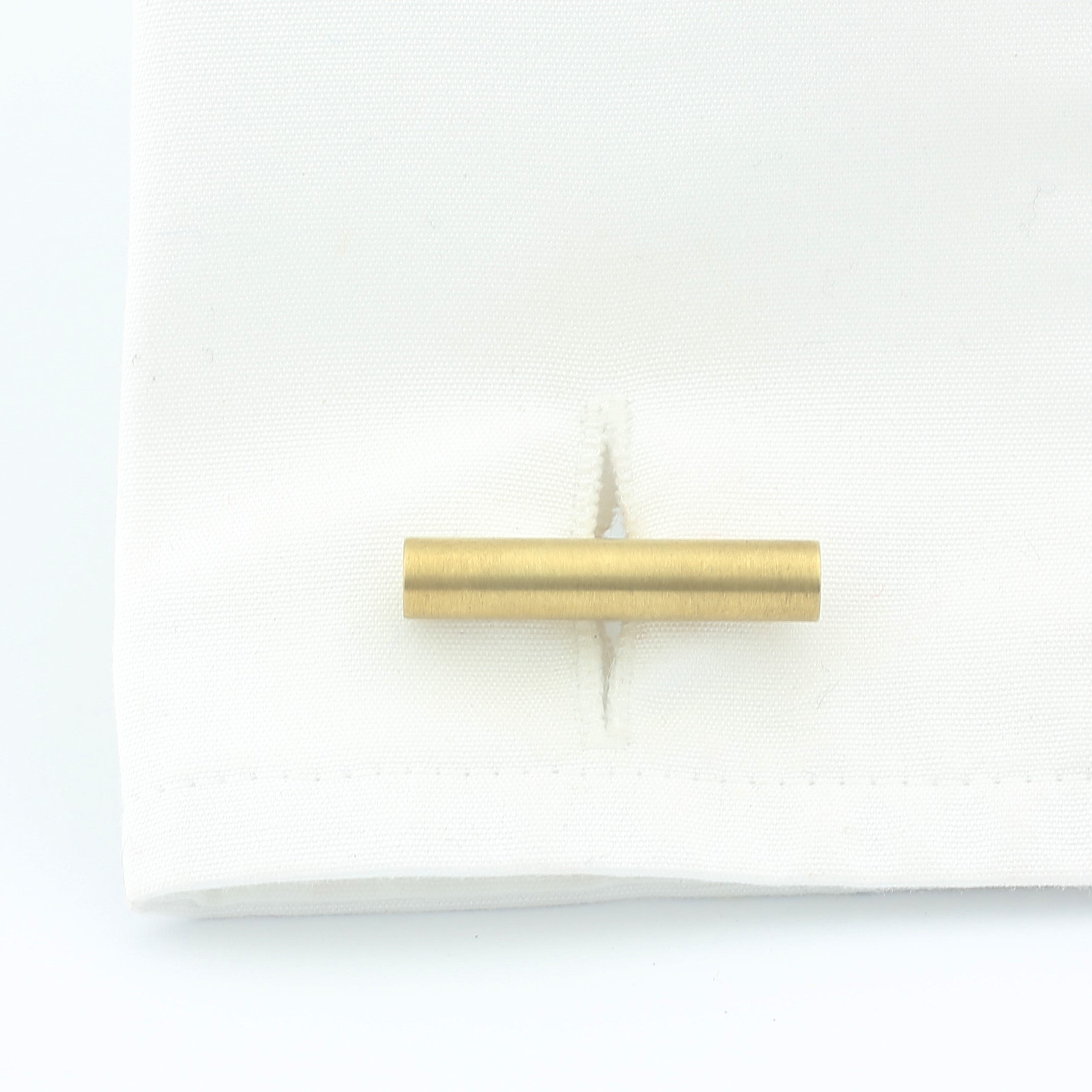 h-bar solid 18ct matt yellow gold cufflinks - cuff