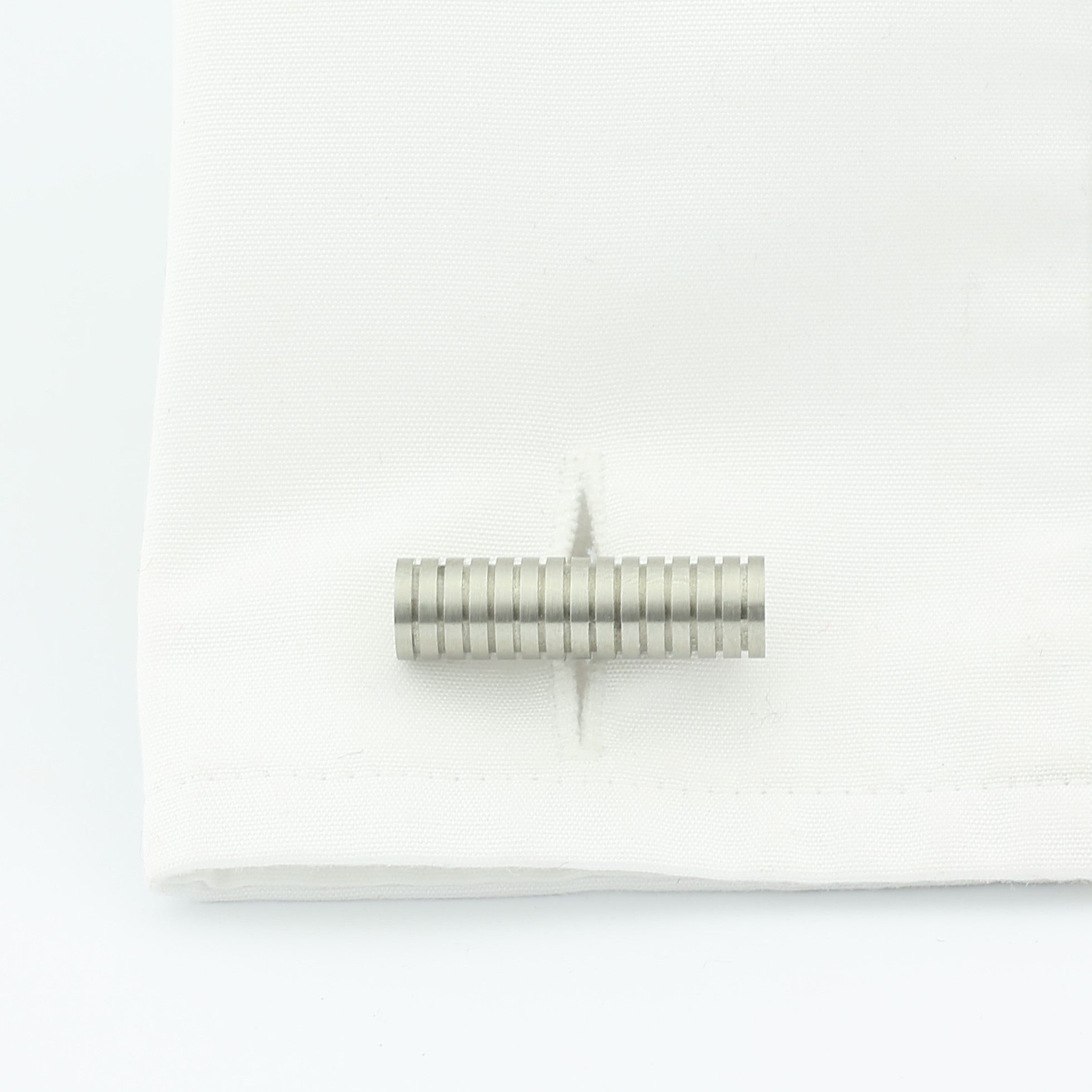 h-bar platinum/titanium cufflinks - cuff