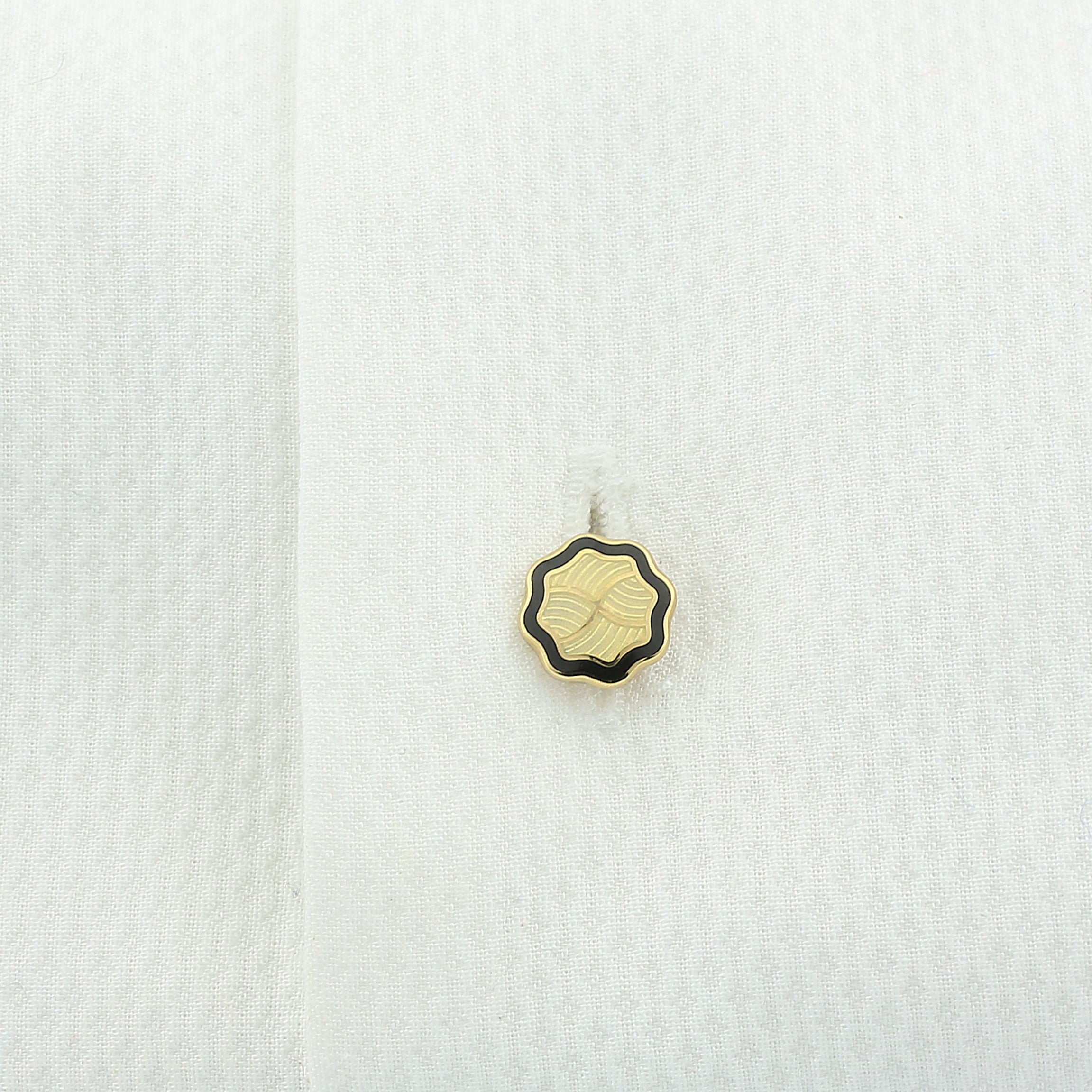 wavy black/cream 18ct yellow gold shirt studs - shirt
