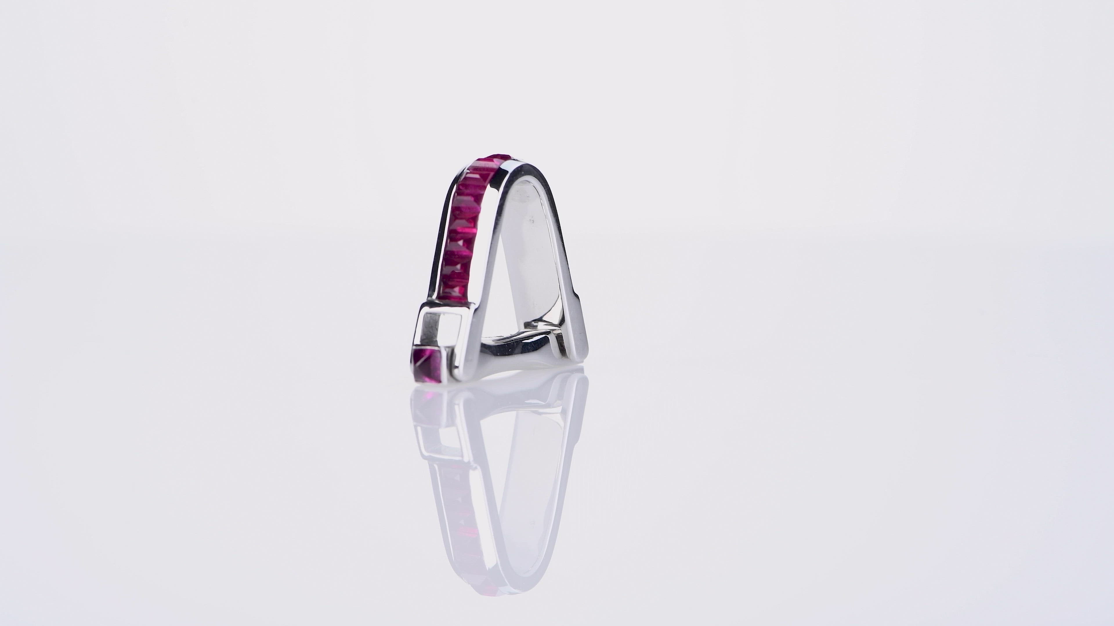STIRRUP RUBY 18ct WHITE GOLD CUFFLINKS - video