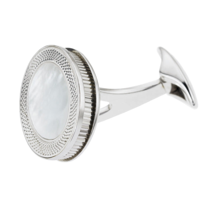 MOTHER OF PEARL WITH REEDED EDGE - OVAL - 18ct WHITE GOLD - cufflink