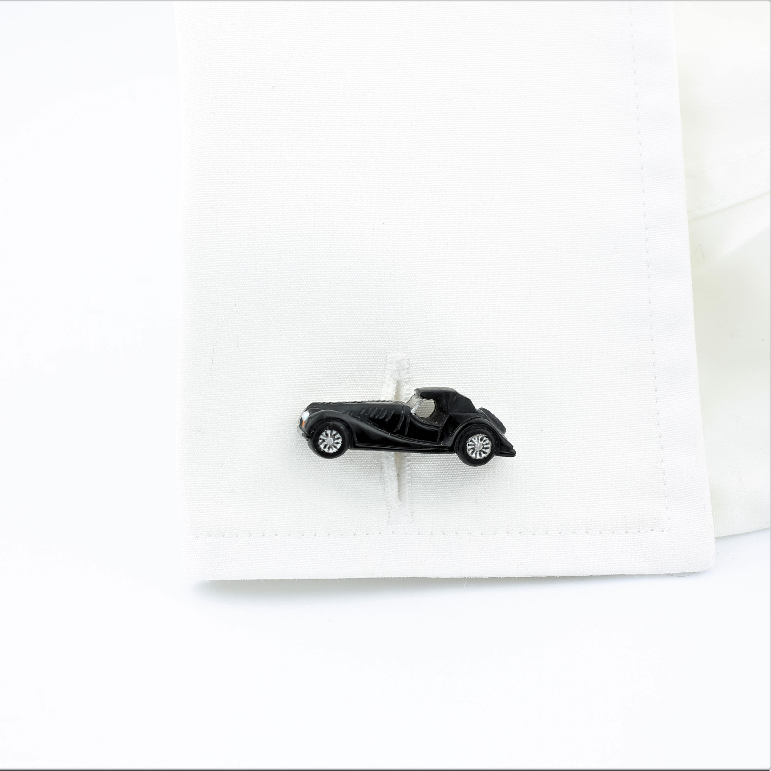 Vintage onyx car cufflinks 18k white gold in a cuff