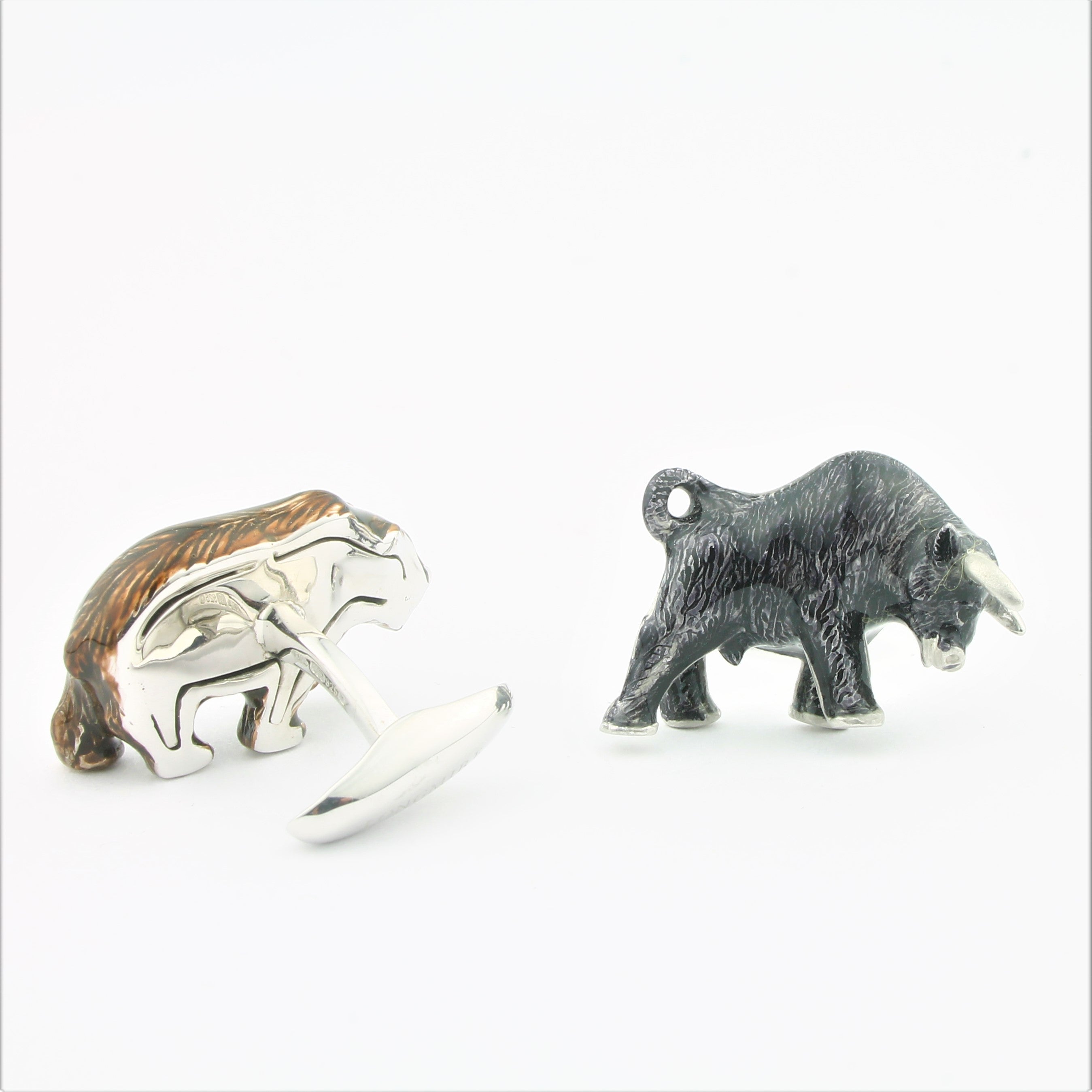 Bull and bear cufflinks in silver 