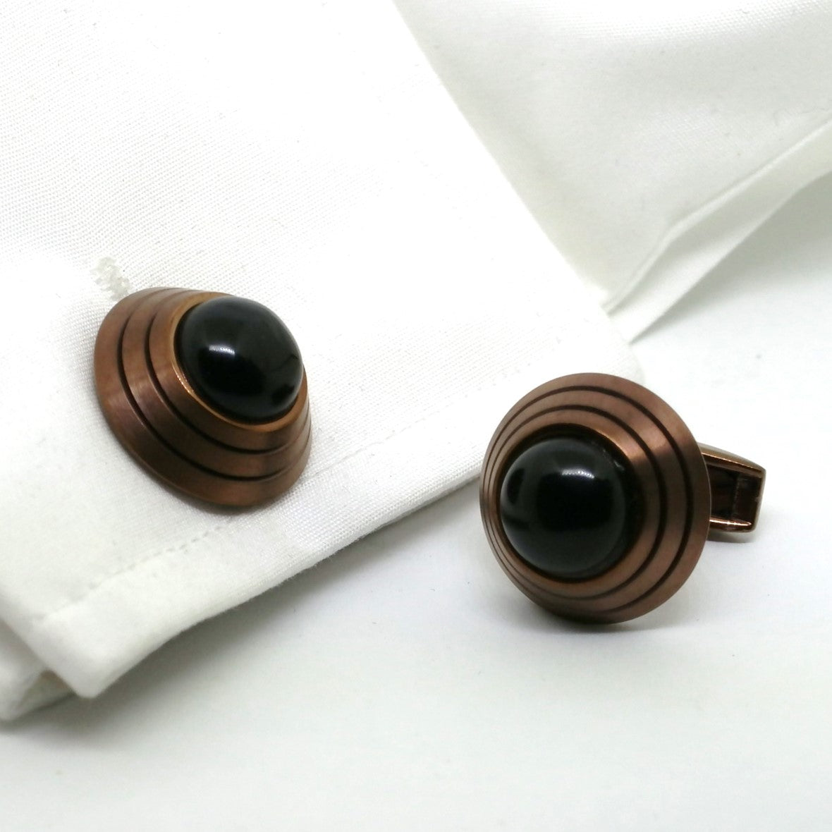 Smokey quartz cufflink in cuff